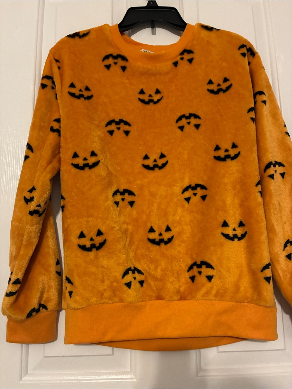 Orange Halloween Pumpkin Fleece Sweater Medium 7-9 - Picture 5 of 7